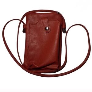 NWT Design‎ Crossbody Retractable Strap Mini Purse Color Brown